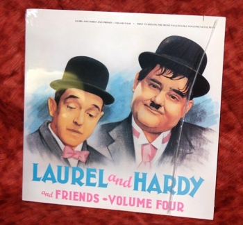 Laurel & Hardy and Friends Vol. 4 - Double Whoopee -  Jean Harlow (collectible Laserdisc)