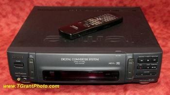 Aiwa HV-MX1 Multi-system VHS VCR with remote - PAL NTSC MESECAM [TGP-226]